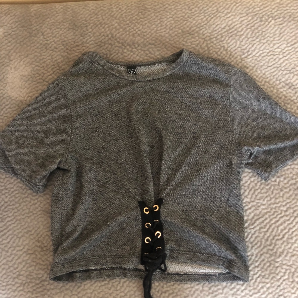 Grey Cropped Windsor Tee